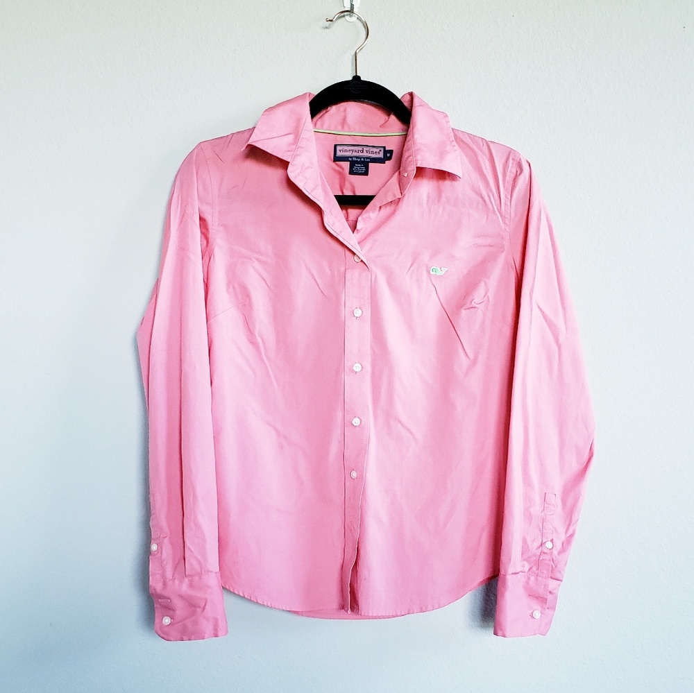 Vineyard Vines | button down pink top